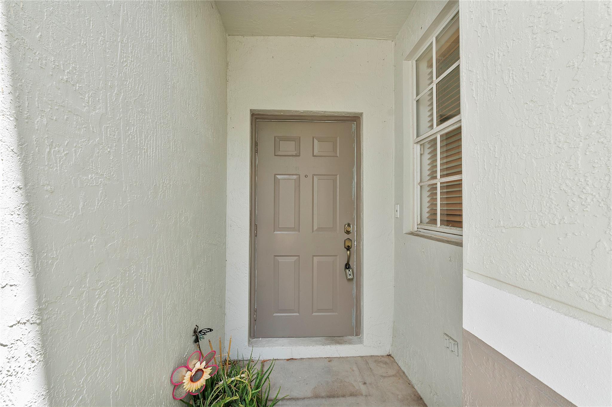 3793 San Simeon Cir