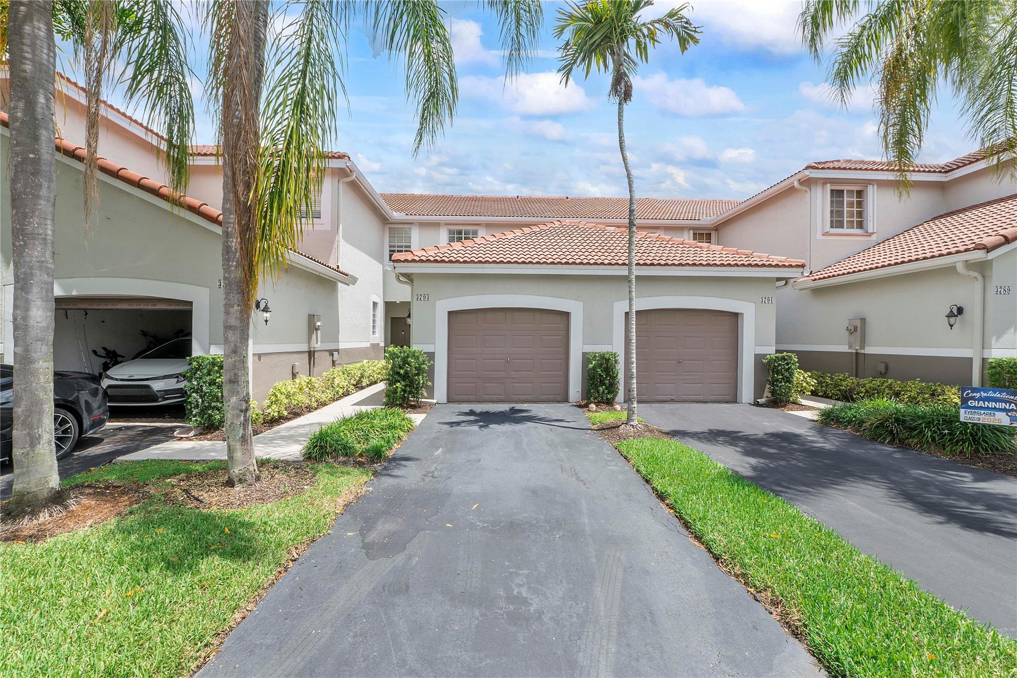 3793 San Simeon Cir