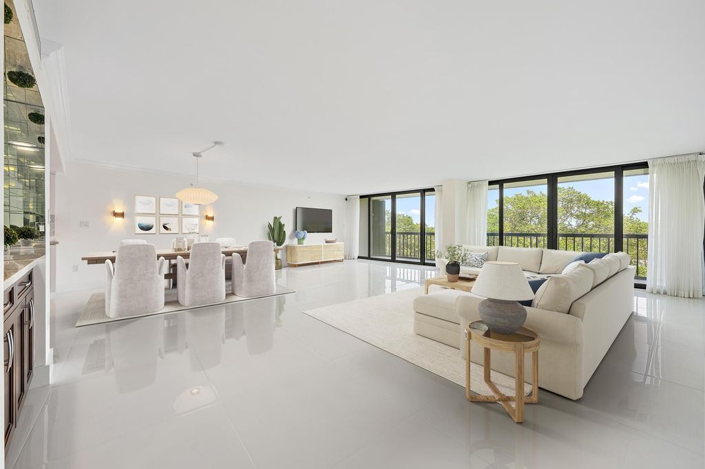 Photo of 2450 Presidential Way #505, West Palm Beach, FL 33401 (MLS # B26029885)