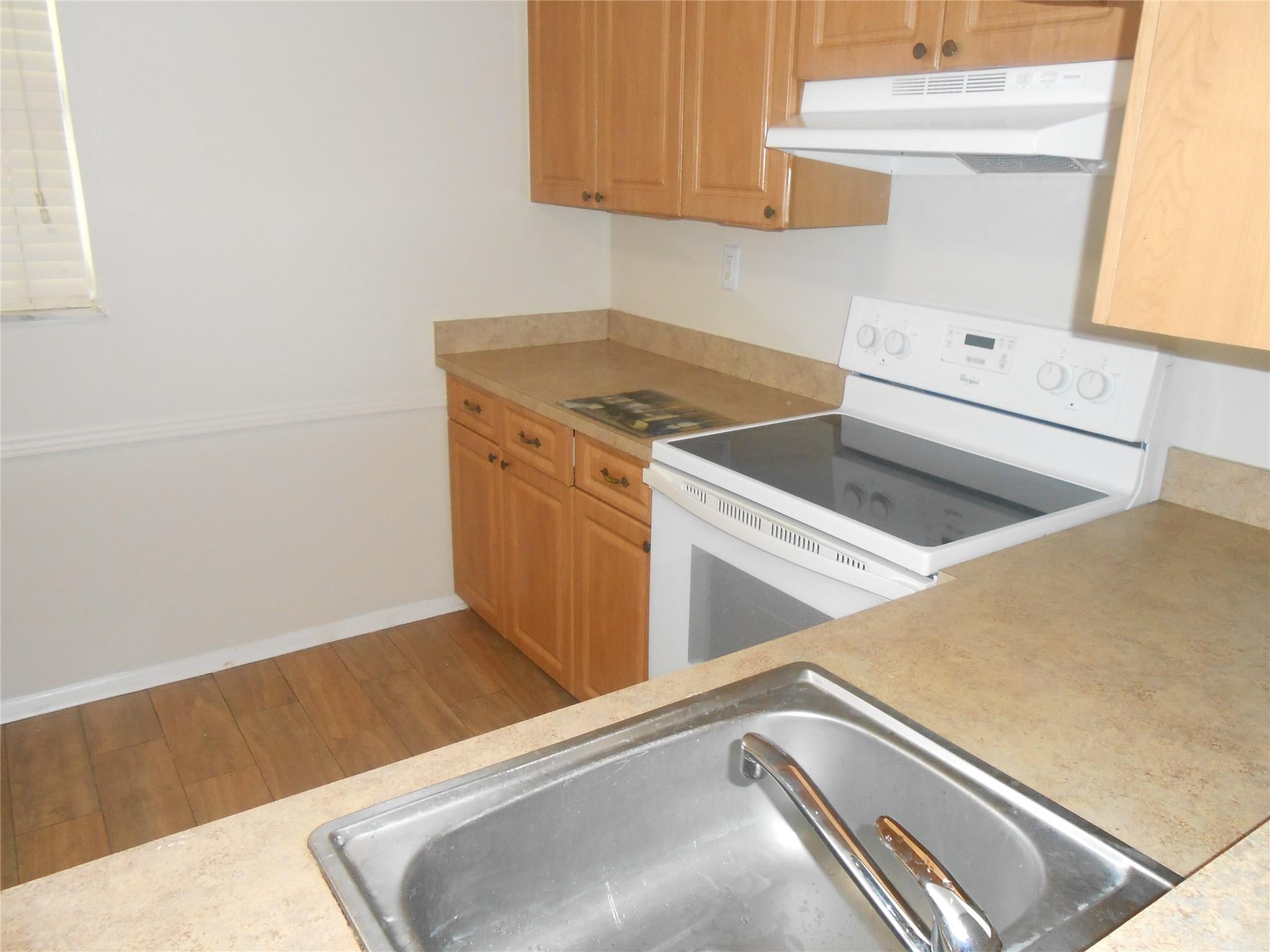 COURTYARDS OF BROWARD CONDO - Residential Lease