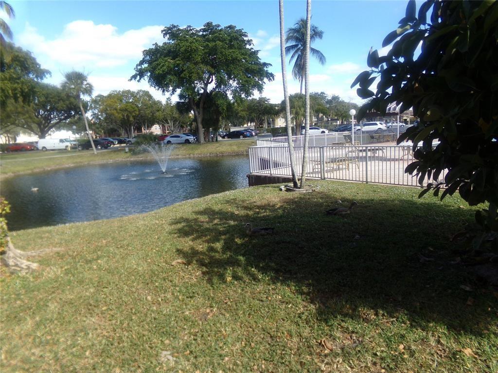 COURTYARDS OF BROWARD CONDO - Residential Lease