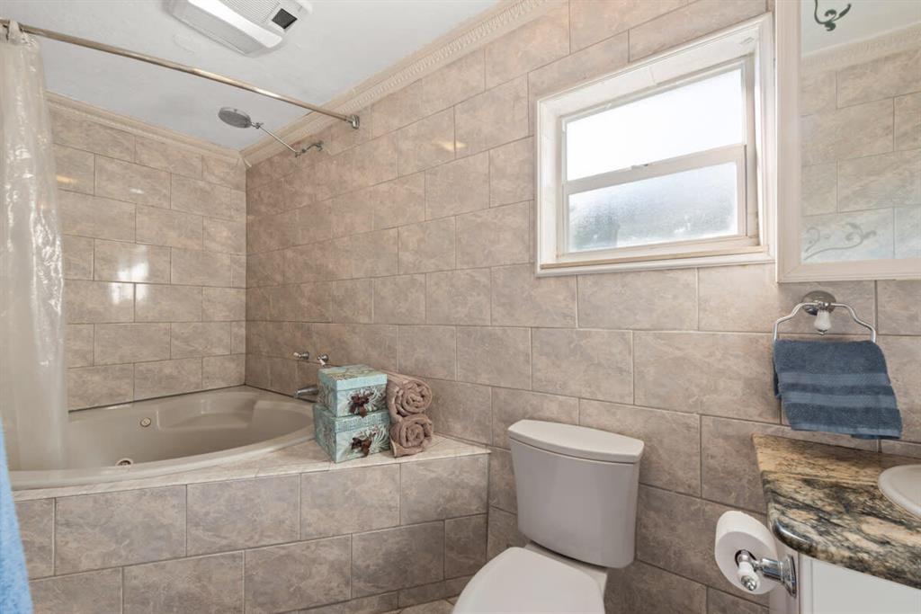 Oriole-Margate Sec 3 74-45 B - Residential