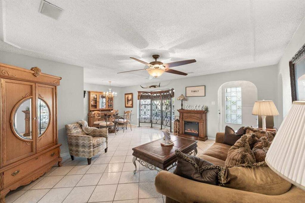 Oriole-Margate Sec 3 74-45 B - Residential