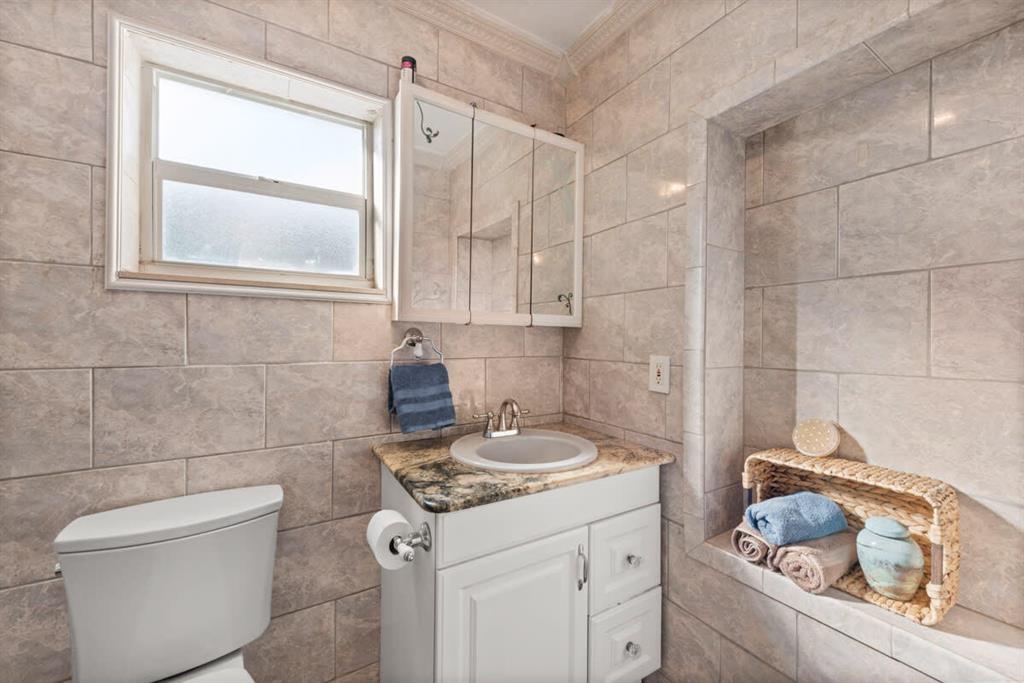 Oriole-Margate Sec 3 74-45 B - Residential