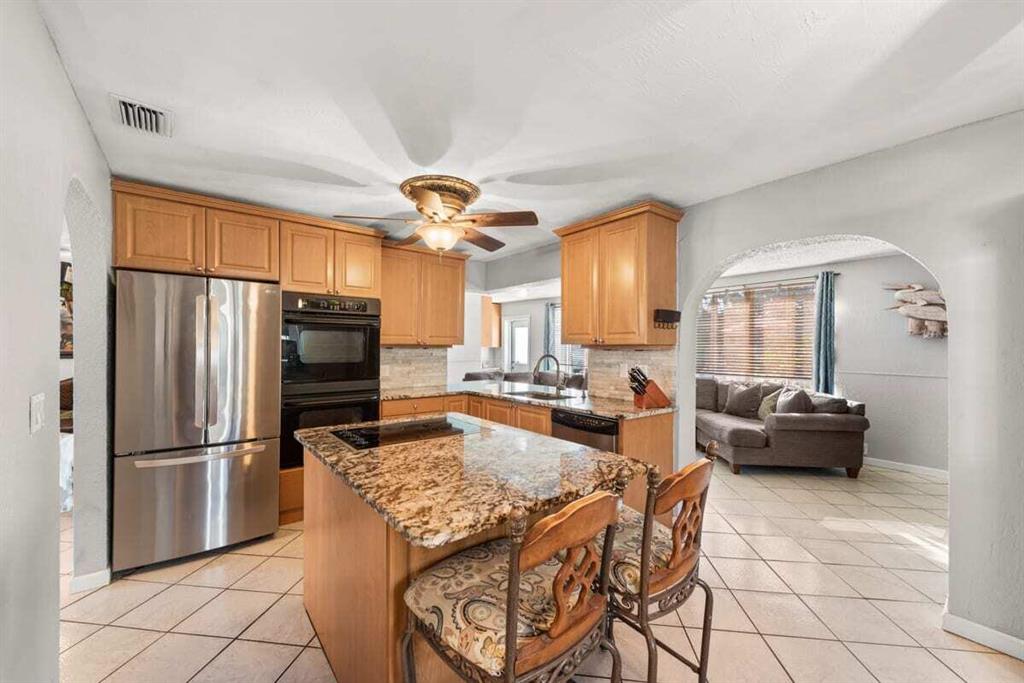 Oriole-Margate Sec 3 74-45 B - Residential