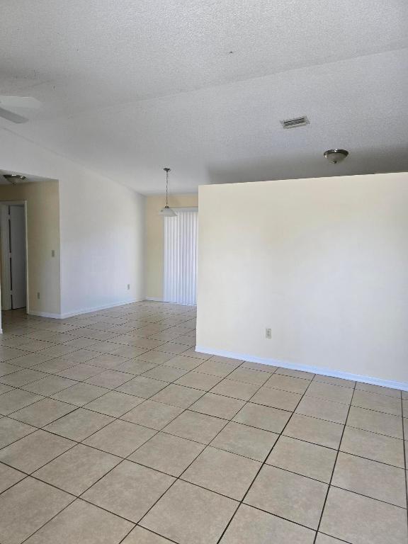 PORT ST LUCIE SECTION 25 - Residential