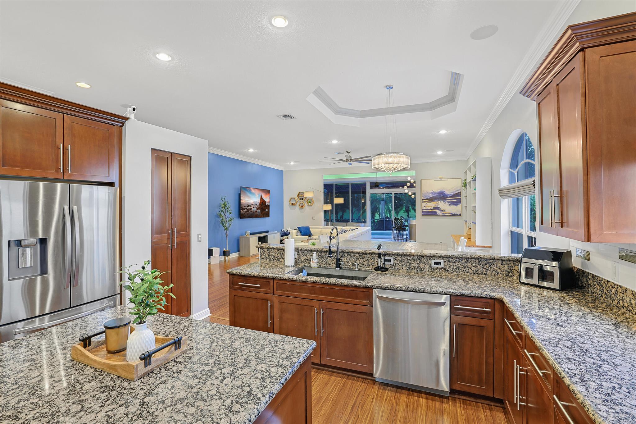 ENCLAVE AT THE FOUNTAINS - Residential