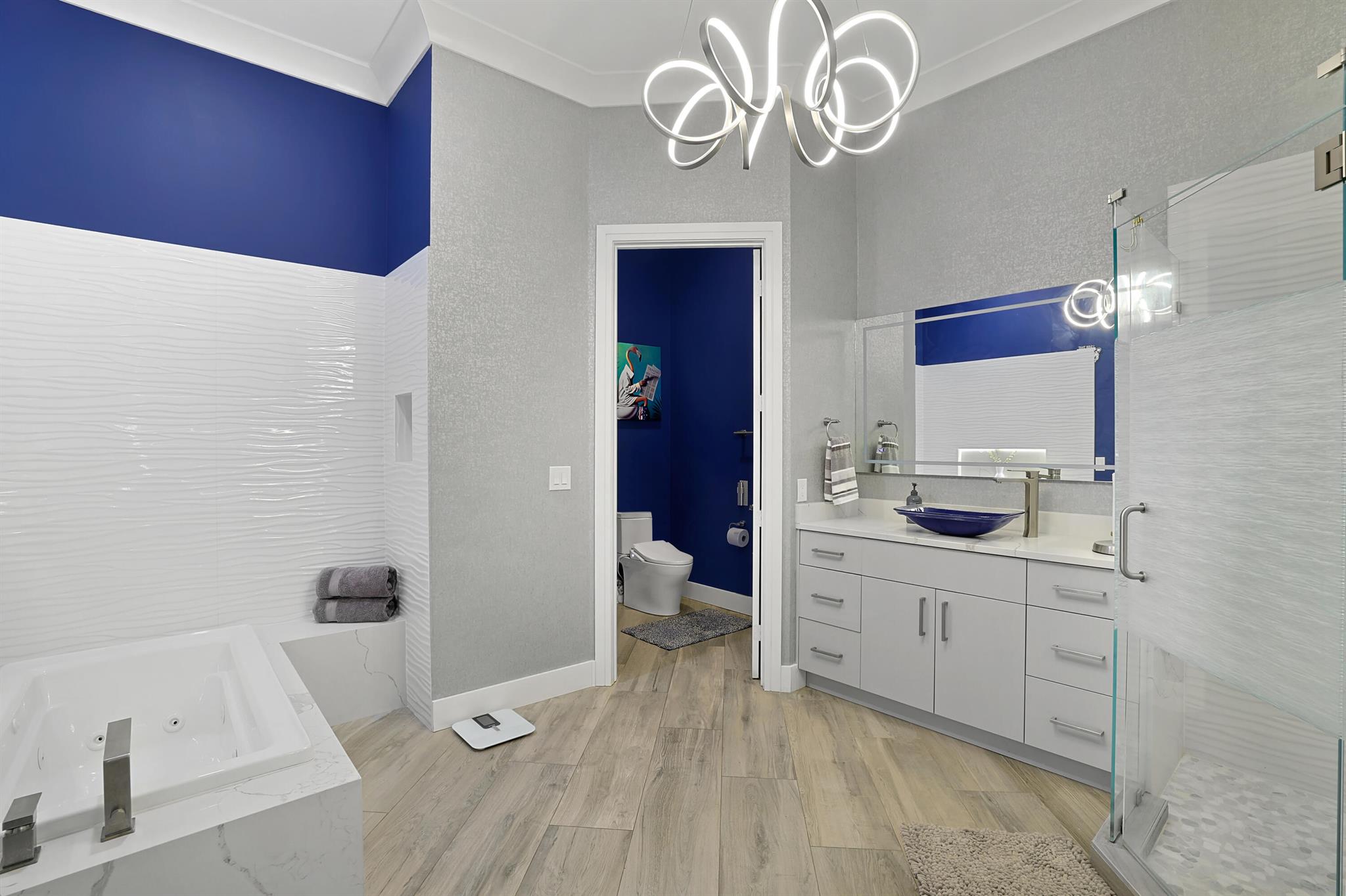 ENCLAVE AT THE FOUNTAINS - Residential