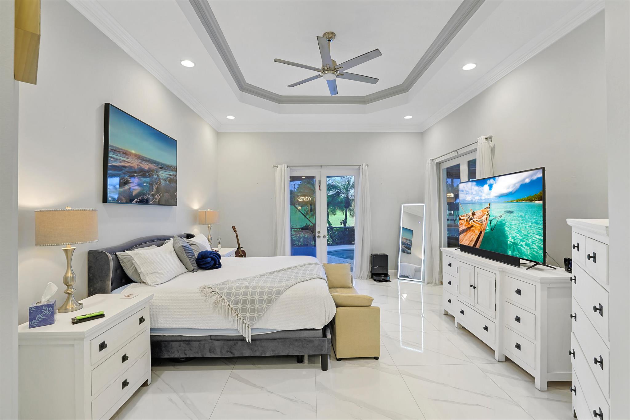 ENCLAVE AT THE FOUNTAINS - Residential