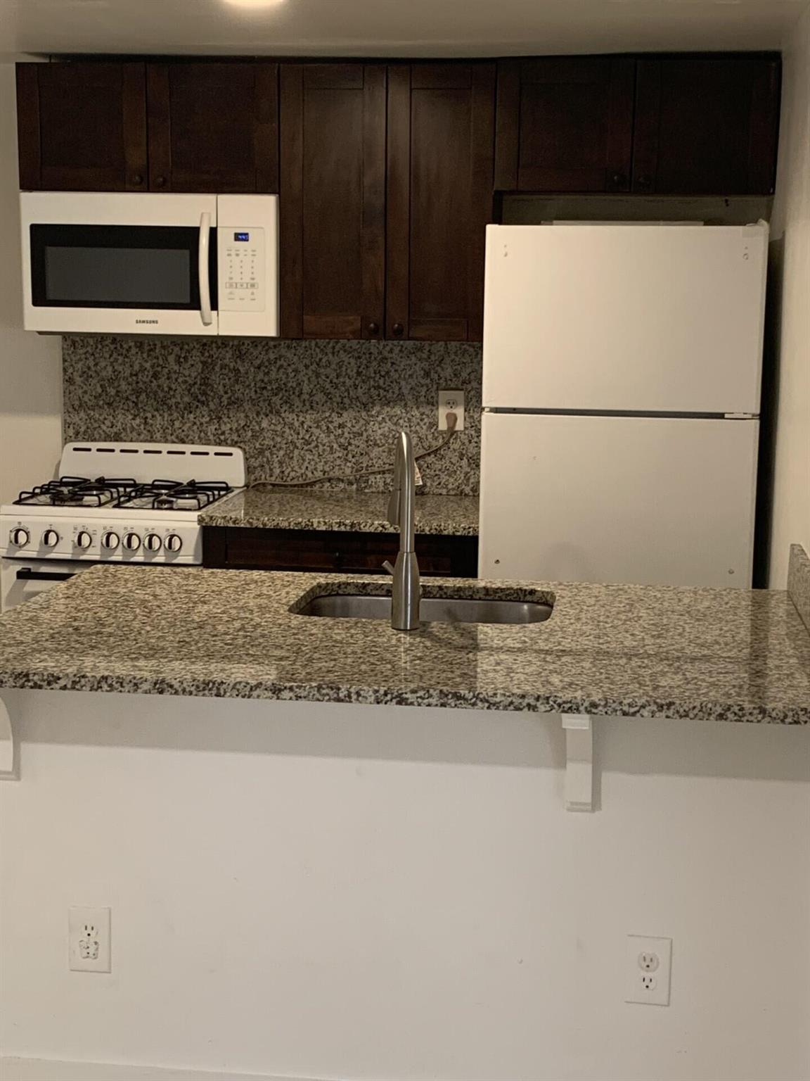 LAKEVIEW RIDGE - Residential Lease