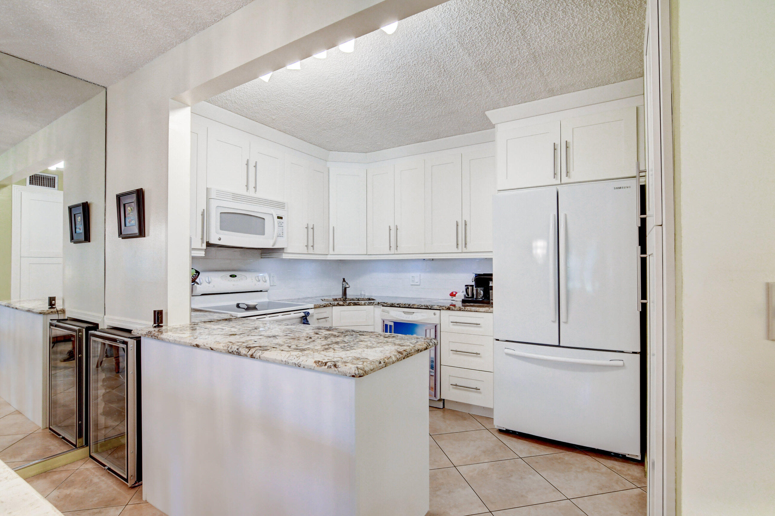 PINE RIDGE III CONDO - Residential