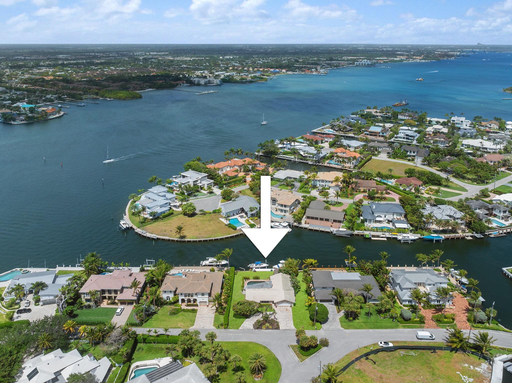 3 Sabal Island Dr