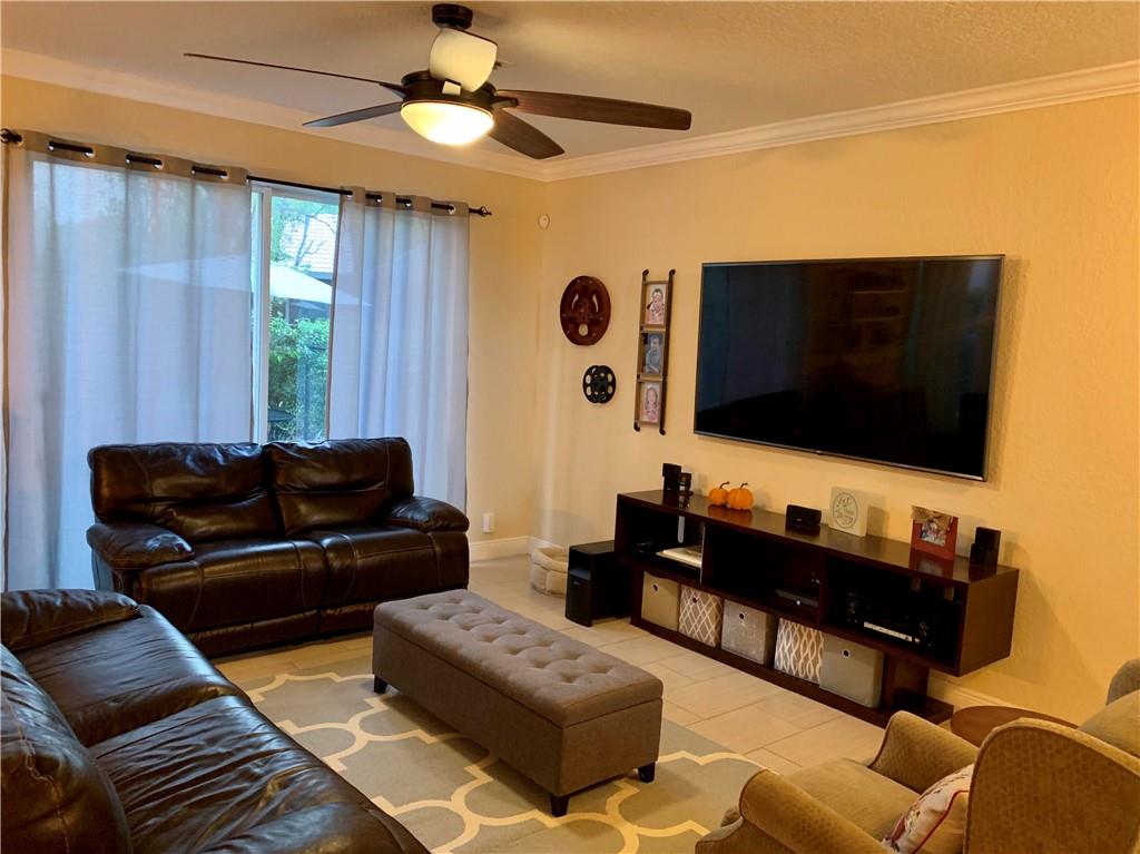 Eagle's Cay - Residential