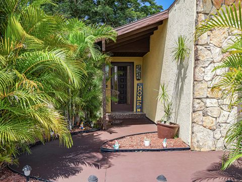 A home in Port St Lucie