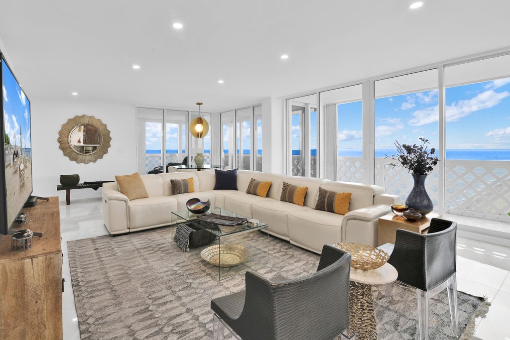Photo of 1200 S Ocean Boulevard #PH A, Boca Raton, FL 33432 (MLS # B26081120)