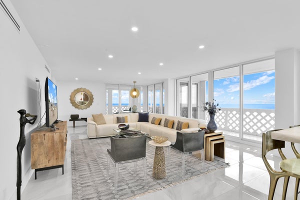 1200 S OCEAN BLVD PH A, BOCA RATON, FL 33432 - Image 86ec4a25d72c3d297bff53b0d4d856ec/2198943330
