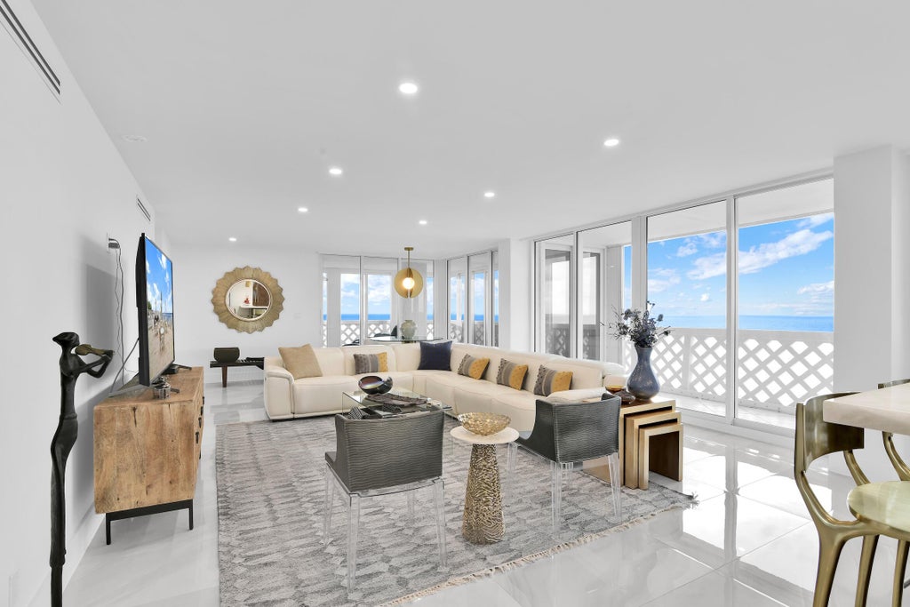Photo of 1200 S Ocean Boulevard #PH A, Boca Raton, FL 33432 (MLS # B26081120)