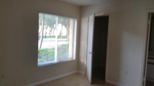 *SAILBOAT POINTE* - Residential Lease