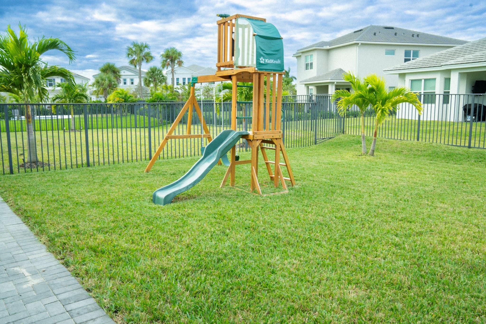 Orchards/Westlake Ph I - Residential Lease