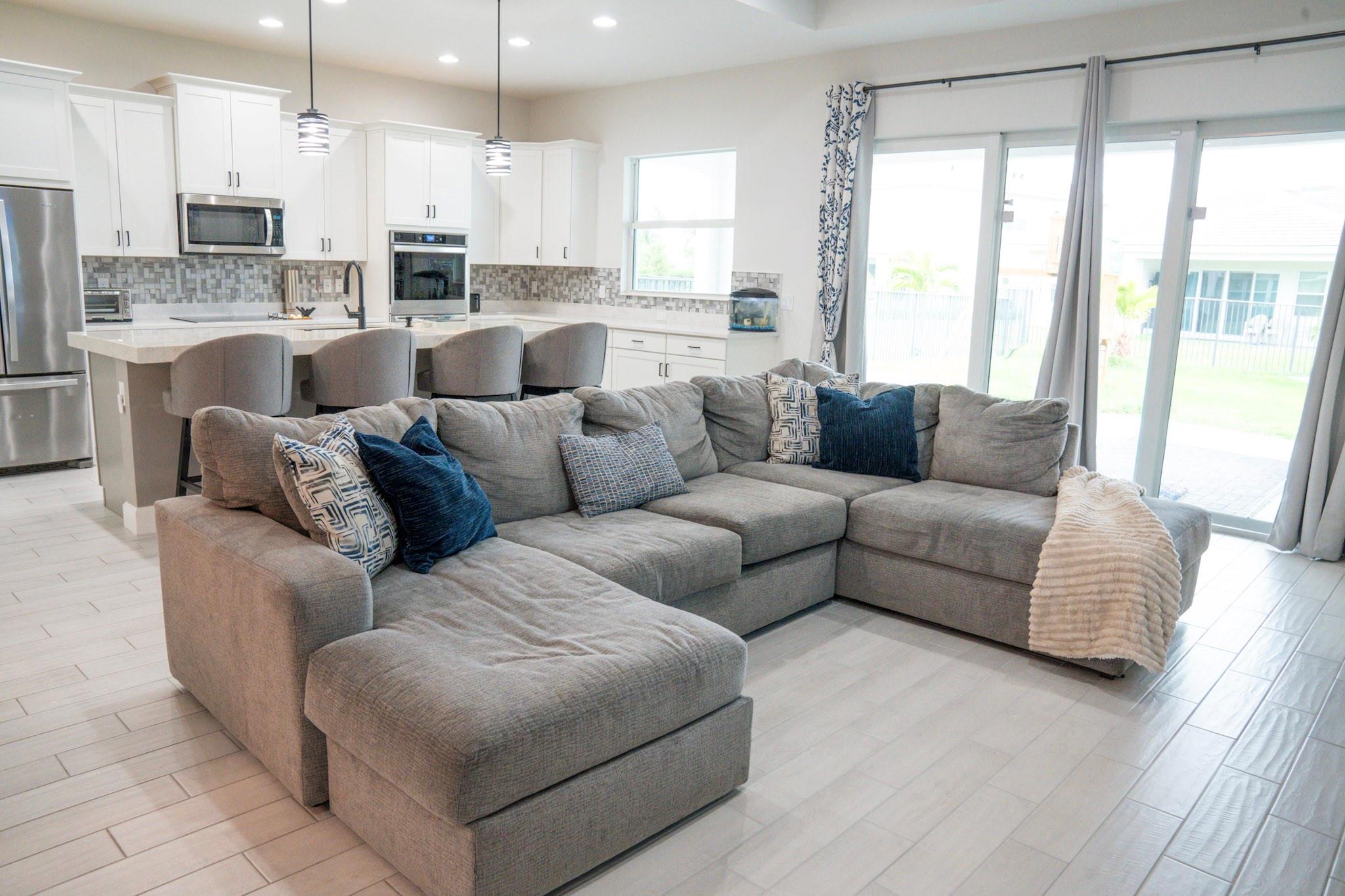 Orchards/Westlake Ph I - Residential Lease