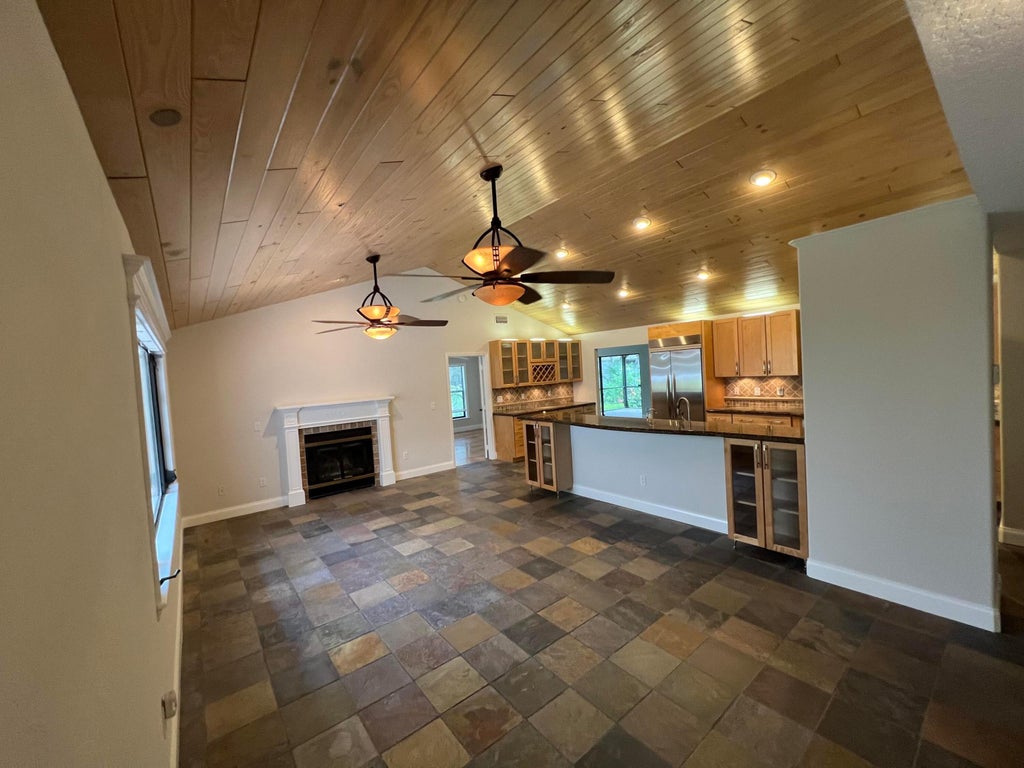 Photo of 16700 96th Terrace N, Jupiter, FL 33458 (MLS # R11017926)