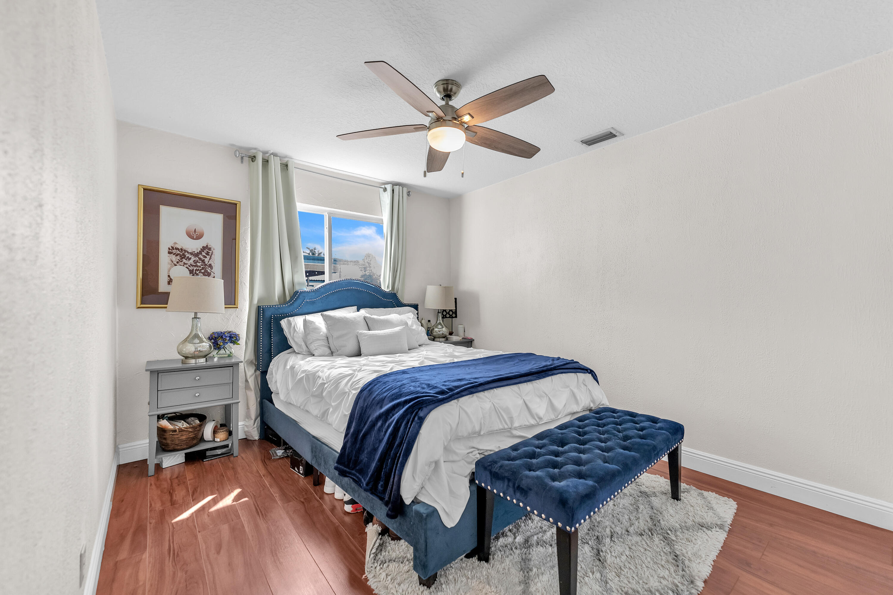 CYPRESS RUN - Residential Lease