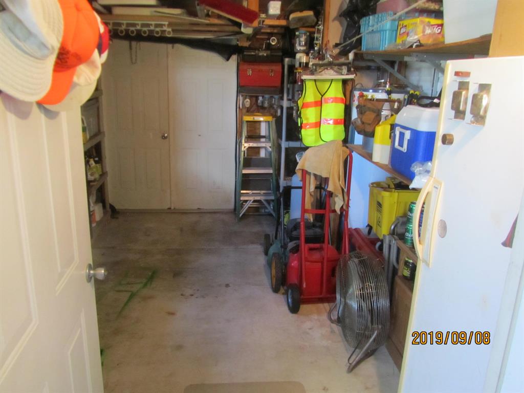 SAVANNAH CLUB-PLAT TWO-BLK 11 LOT 59 (OR 1381-2049 - Residential