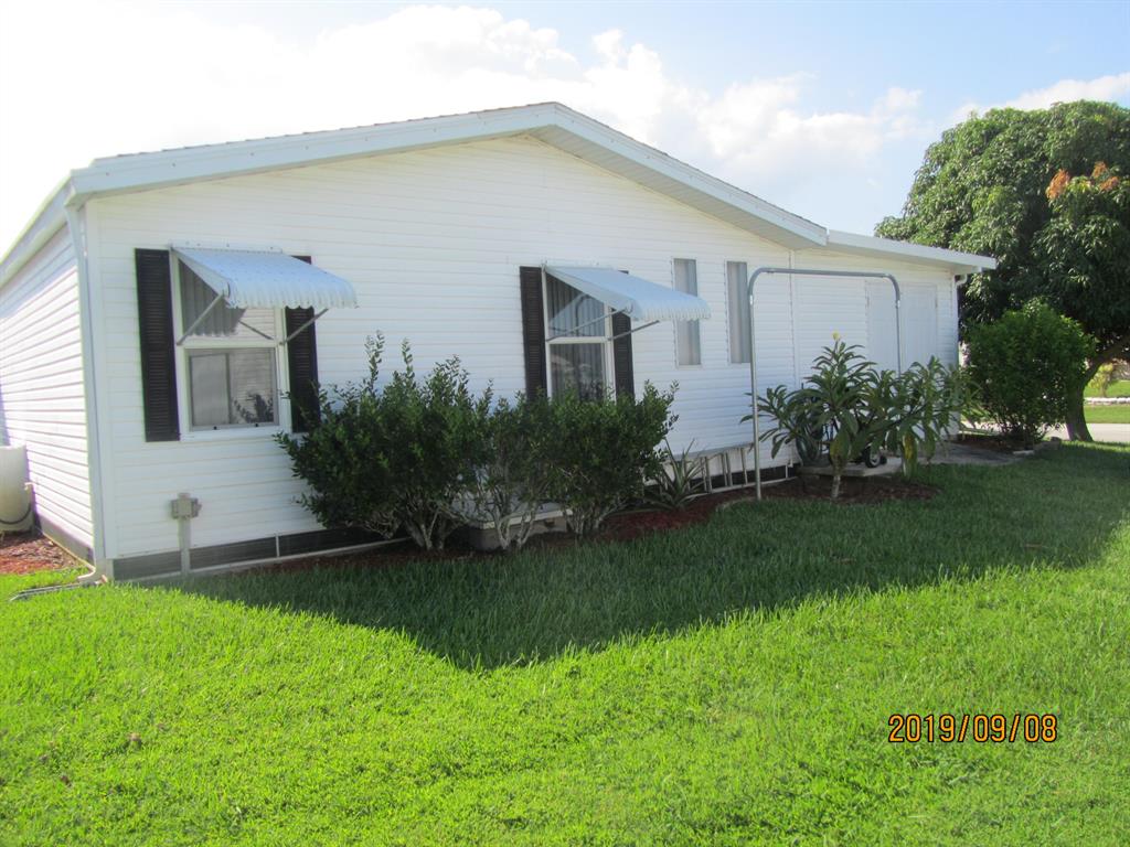 SAVANNAH CLUB-PLAT TWO-BLK 11 LOT 59 (OR 1381-2049 - Residential