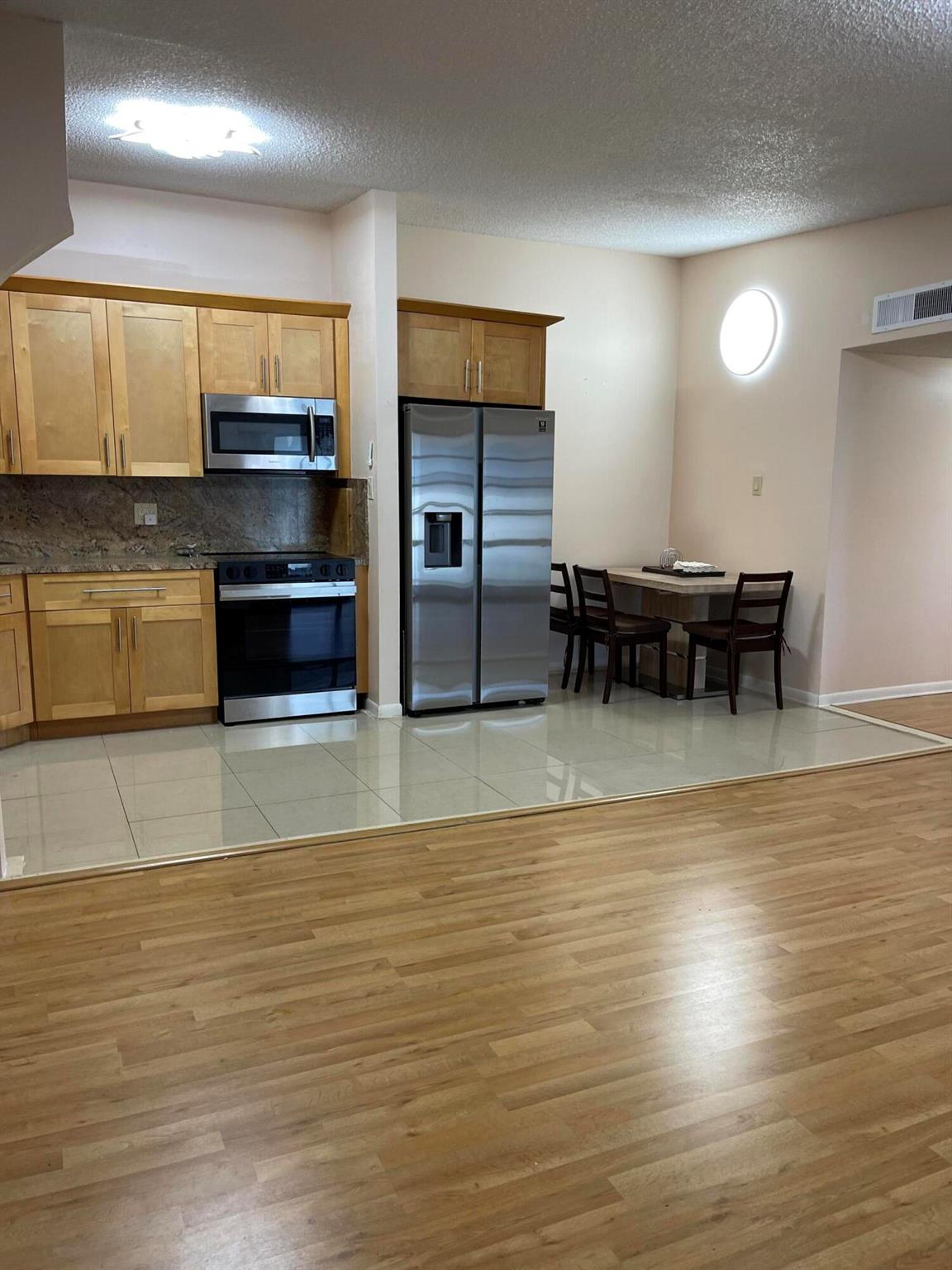 BELFORT CONDOMINIUM H - Residential