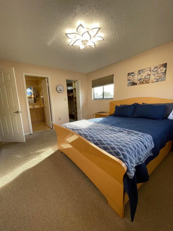 BELFORT CONDOMINIUM H - Residential