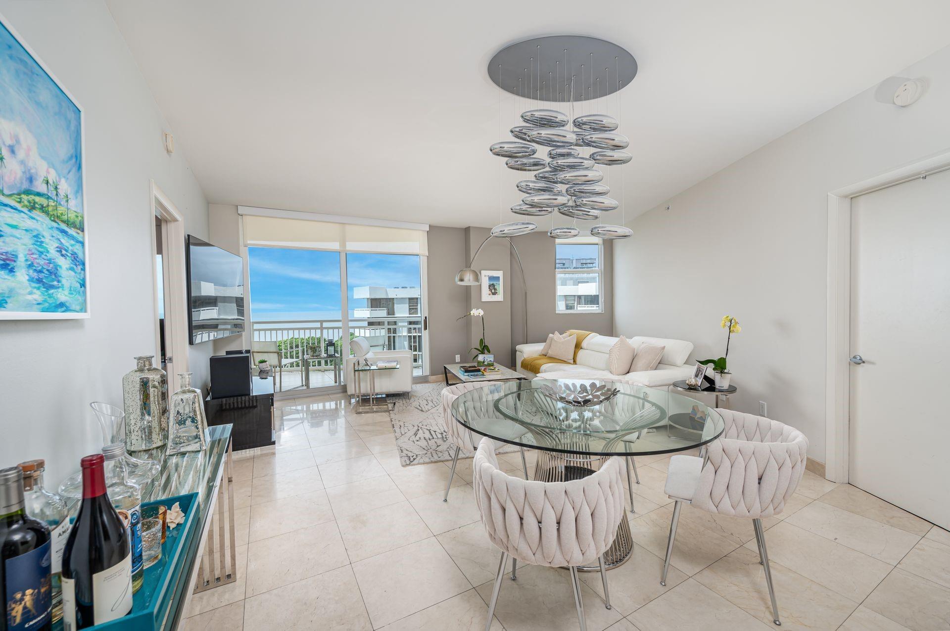 2475 BRICKELL AV 1110