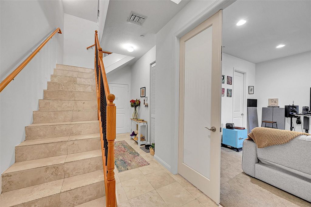 Photo of 1614 NE 9th Street, Fort Lauderdale, FL 33304 (MLS # F10555697)