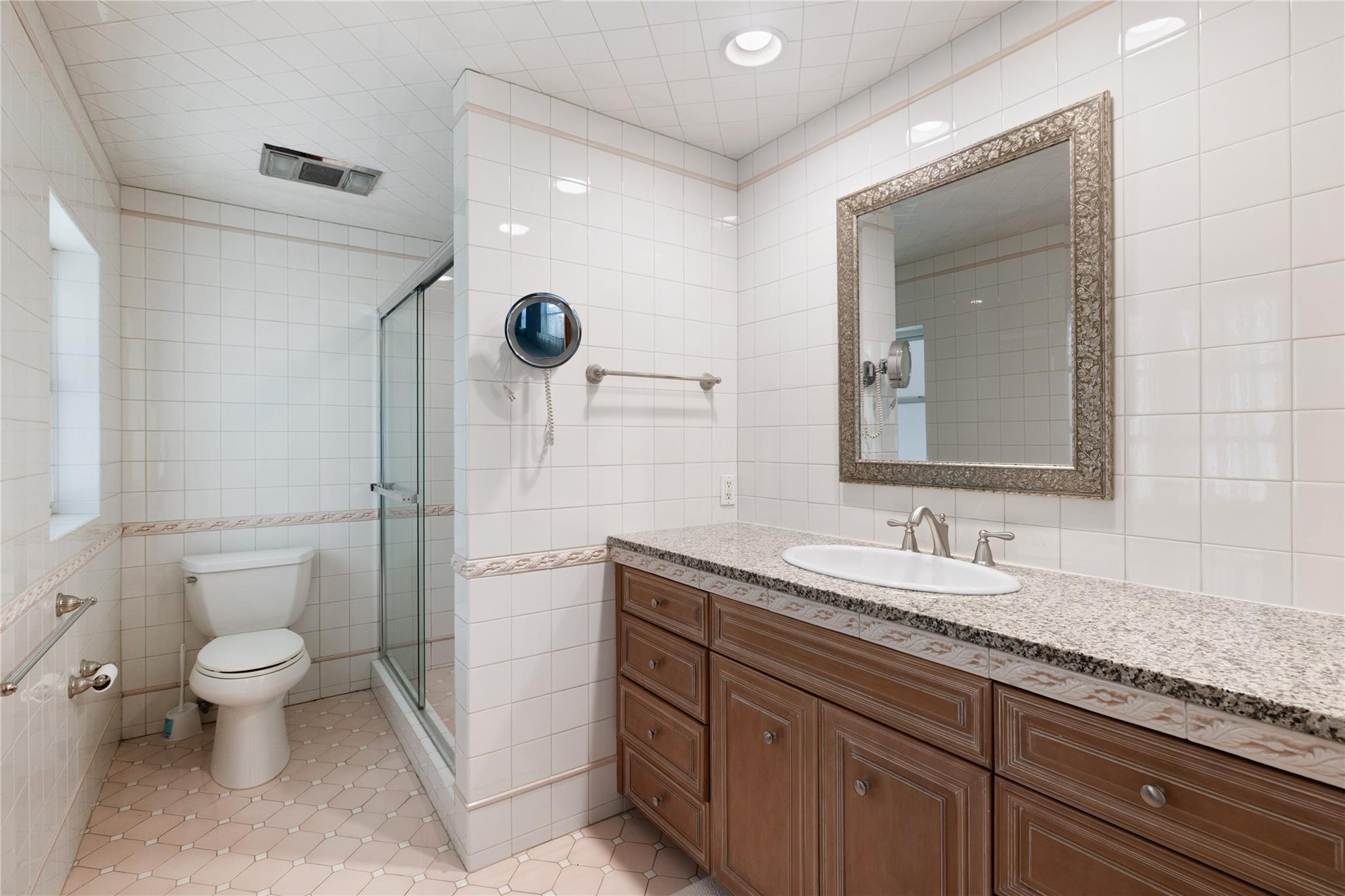 GLENDALE LAKES SUB - Residential