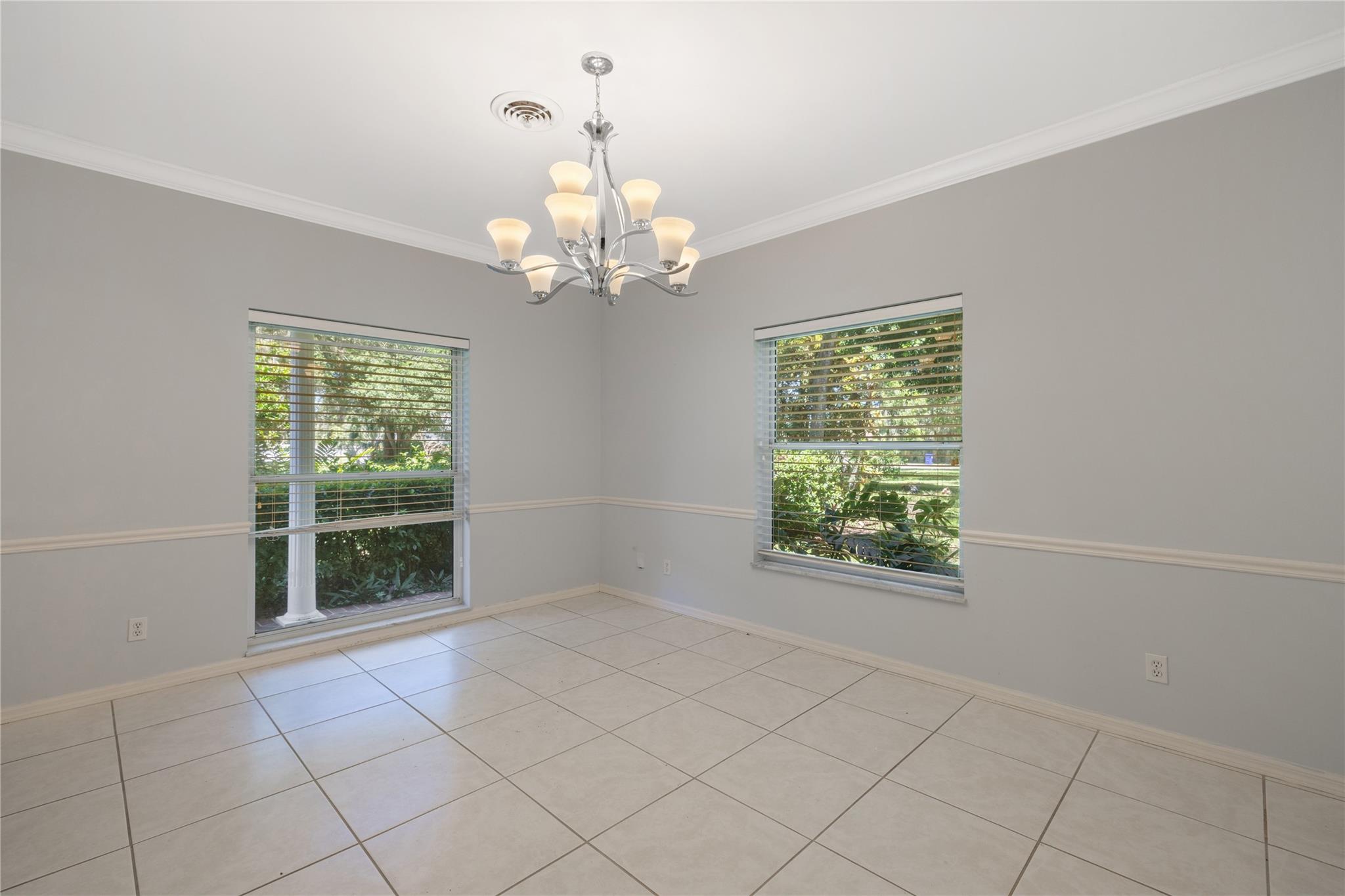 GLENDALE LAKES SUB - Residential