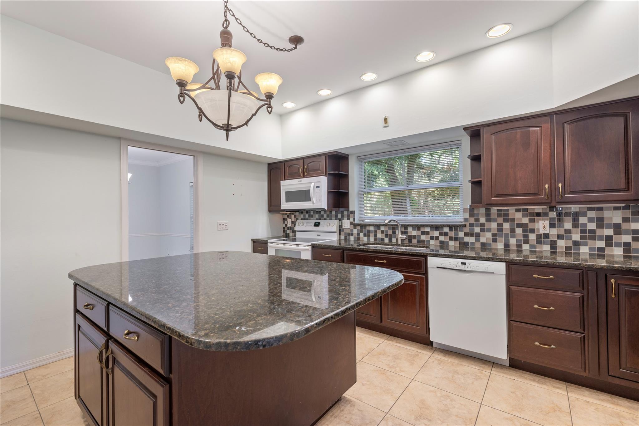 GLENDALE LAKES SUB - Residential