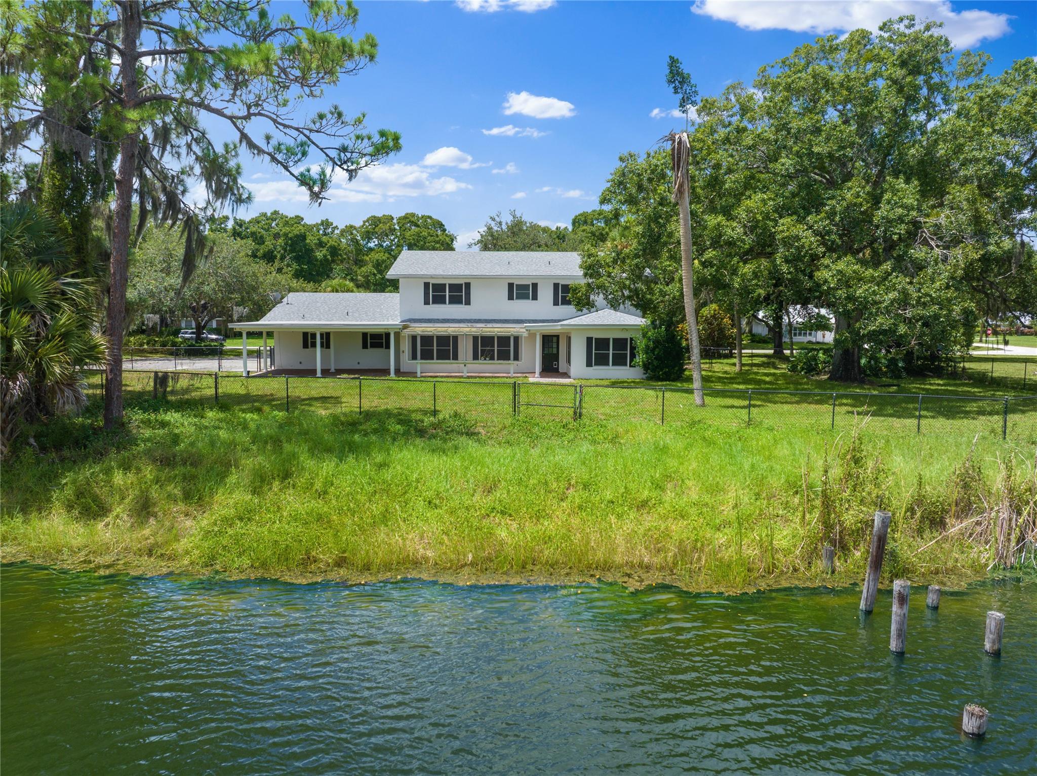 GLENDALE LAKES SUB - Residential