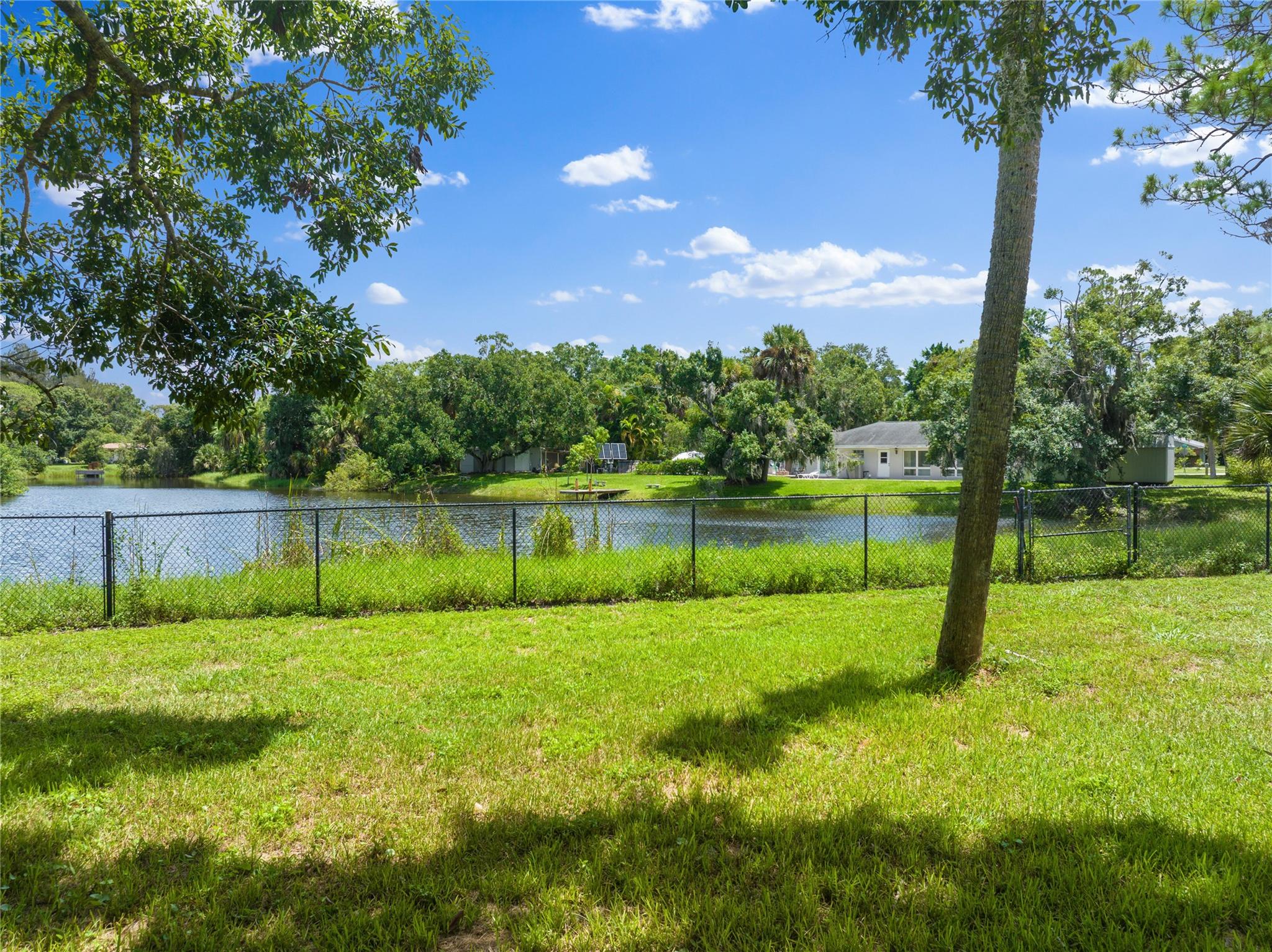 GLENDALE LAKES SUB - Residential