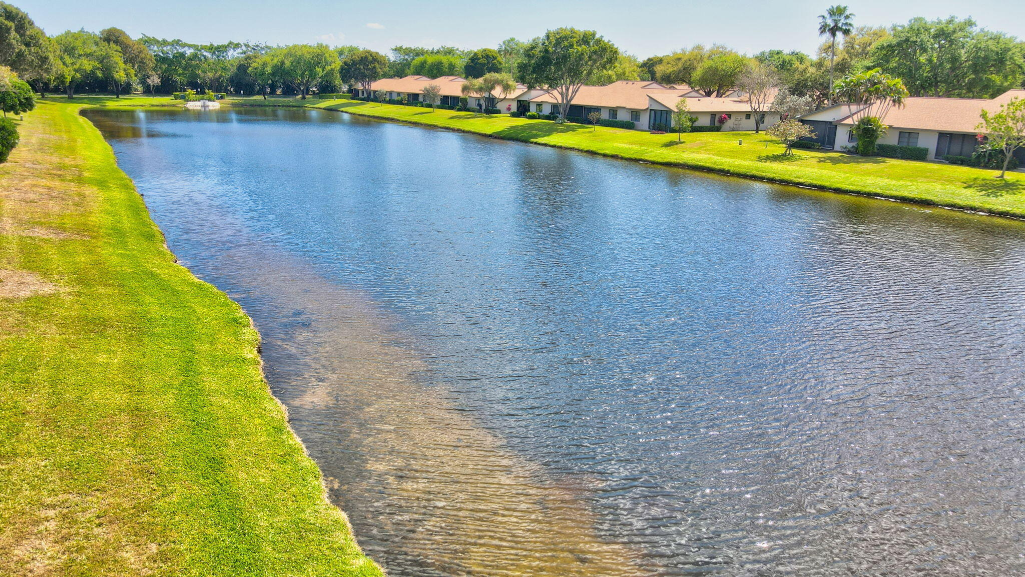 WHISPER WALK SEC D CONDO - Residential