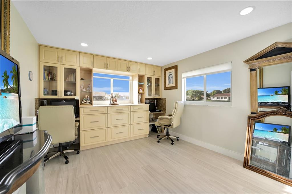 Westwood Community 7 81-2 - Residential
