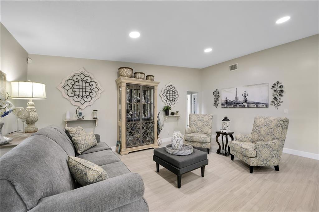 Westwood Community 7 81-2 - Residential