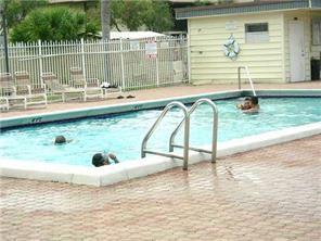 10040 Winding Lake Rd 103