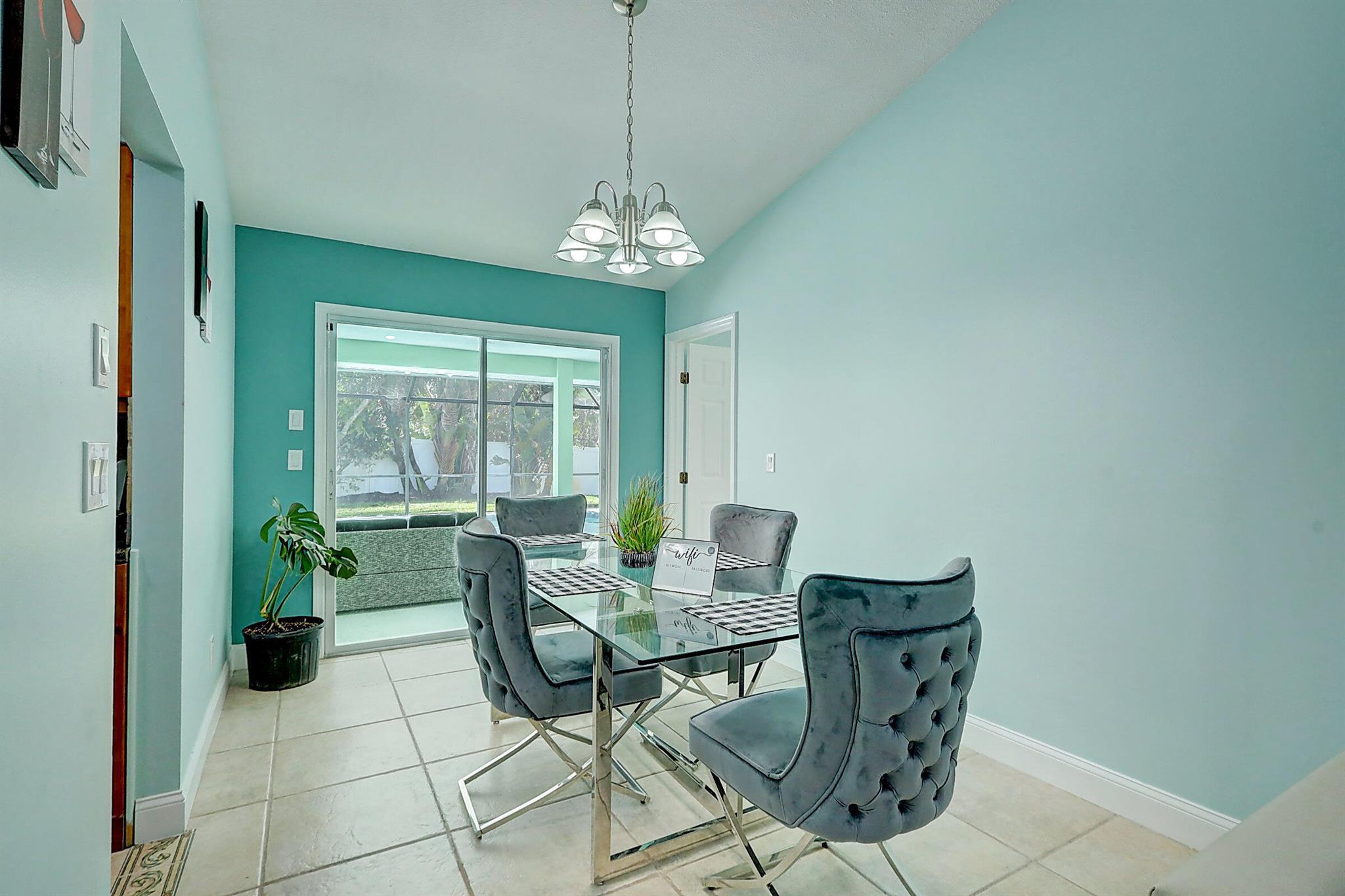 PORT ST LUCIE SECTION 4 - Residential Lease