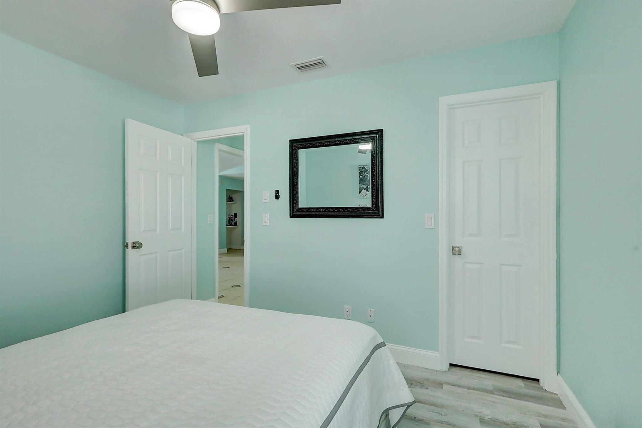 PORT ST LUCIE SECTION 4 - Residential Lease