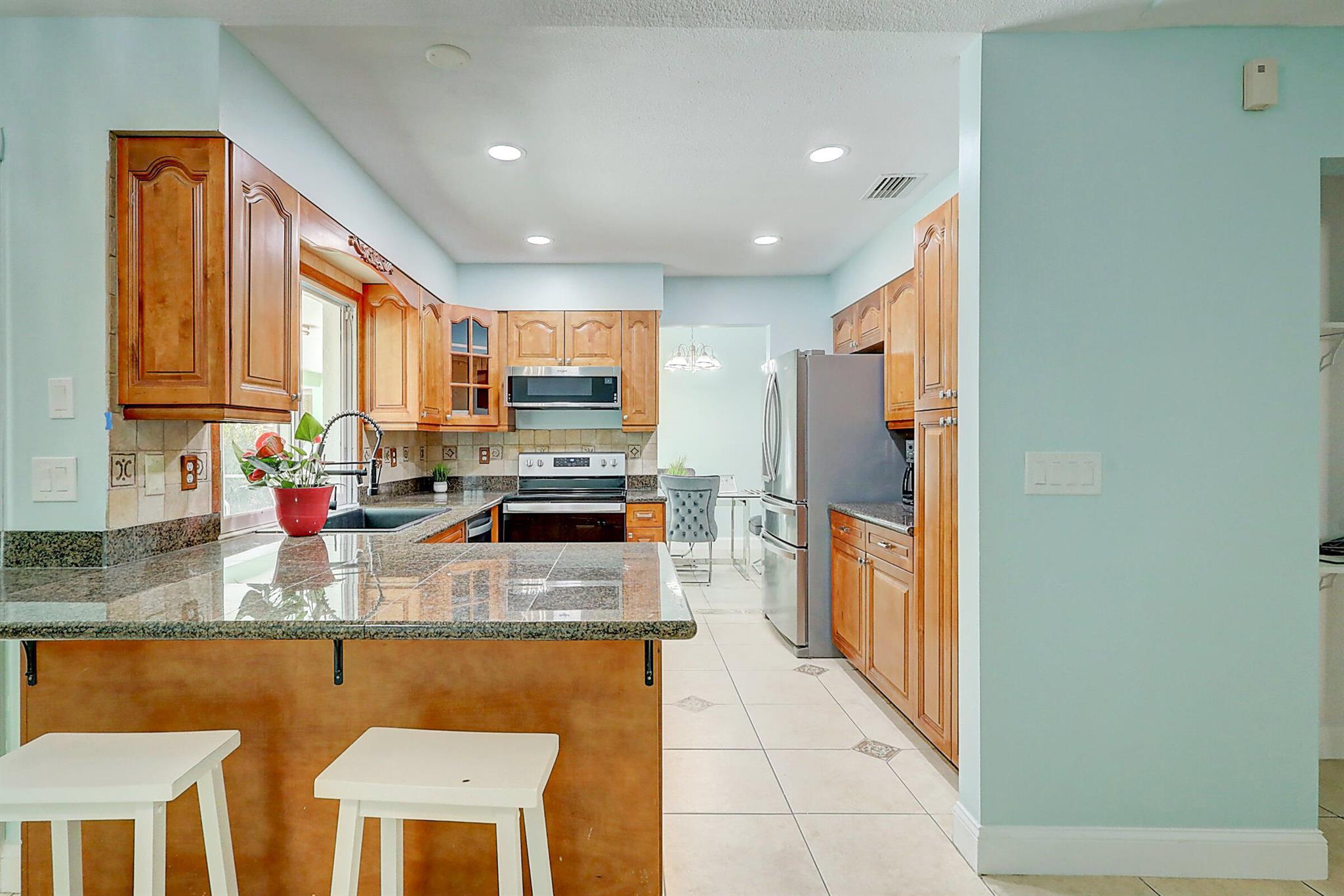 PORT ST LUCIE SECTION 4 - Residential Lease