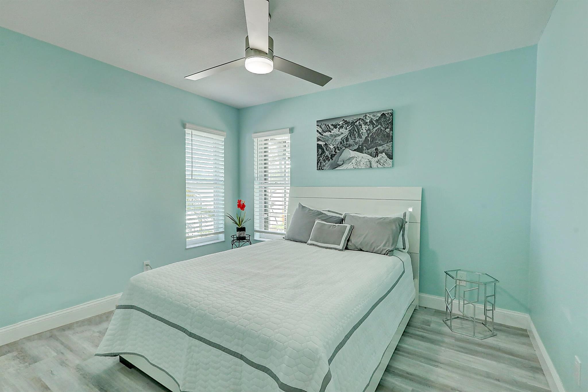 PORT ST LUCIE SECTION 4 - Residential Lease