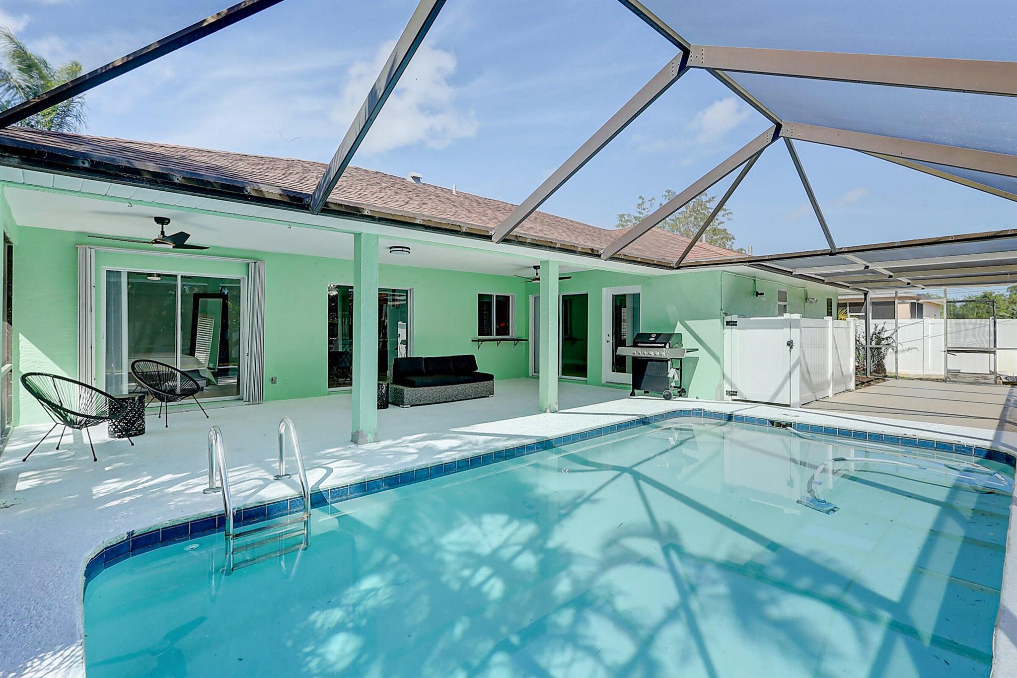 PORT ST LUCIE SECTION 4 - Residential Lease