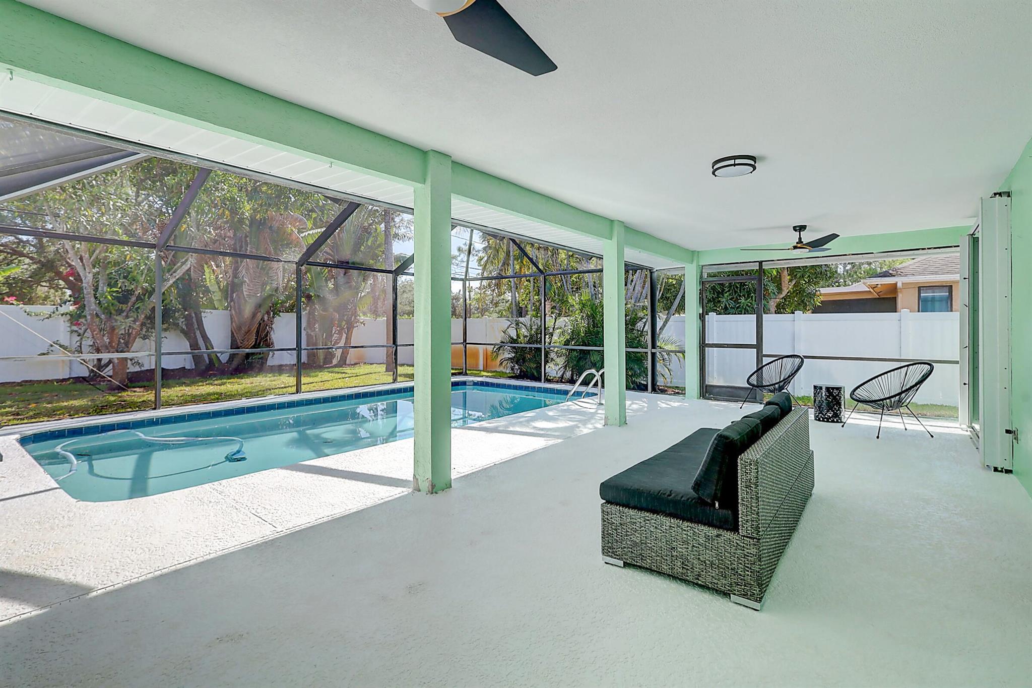 PORT ST LUCIE SECTION 4 - Residential Lease