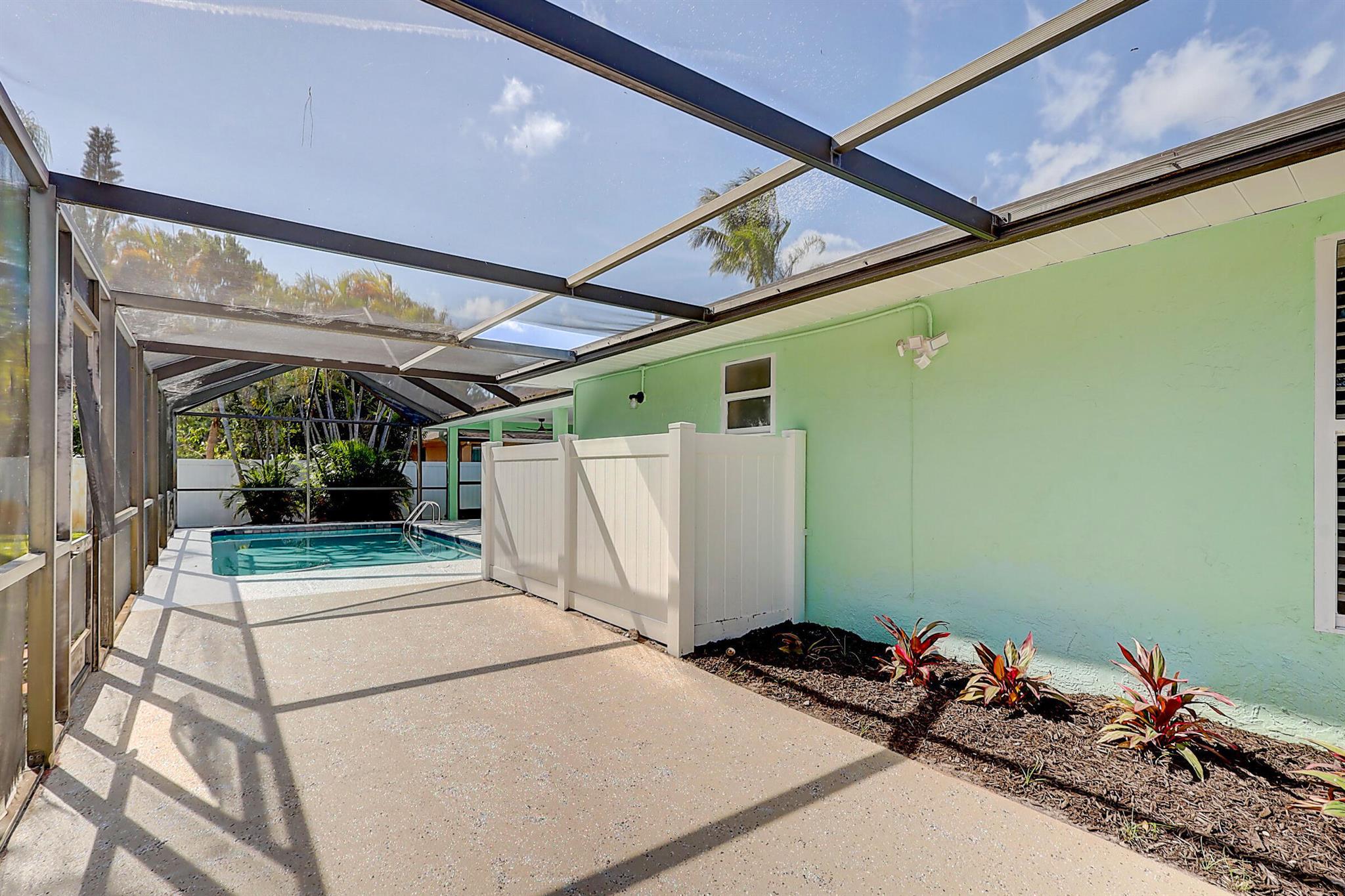 PORT ST LUCIE SECTION 4 - Residential Lease
