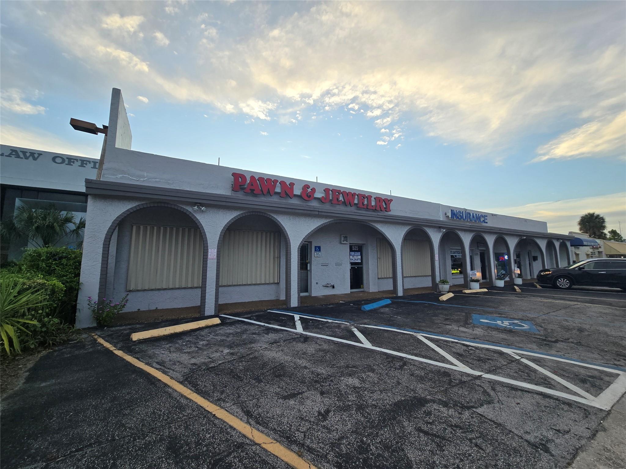 PRIME LOCATION: This storefront office/retail space is located on the corner of Atlantic Blvd and State Road 7 in Margate with annual average daily traffic of over 100,000 vehicles. This is a double unit which is flexible enough to be subdivided if needed. Current layout includes large open floor plan, one restroom, and 900 +/- SQFT warehouse/storage area with one roll up door in the back. Popular businesses in the area include Starbucks, Walmart, TD Bank, Chipotle, and much more. Space is also available for lease. Easy to show, lockbox on site. Call to schedule!