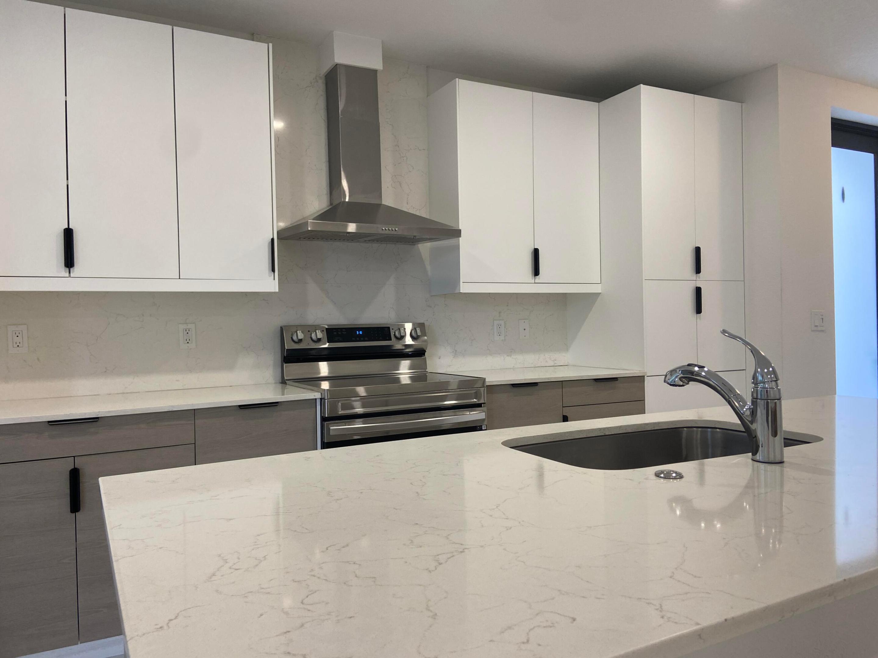 CASA DEL SOL - Residential Lease